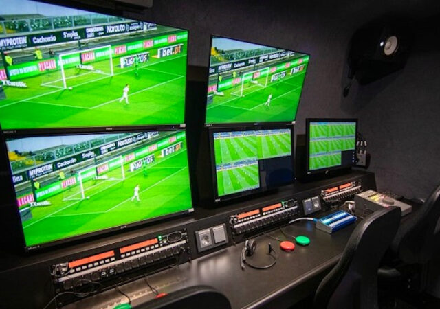 оператор VAR